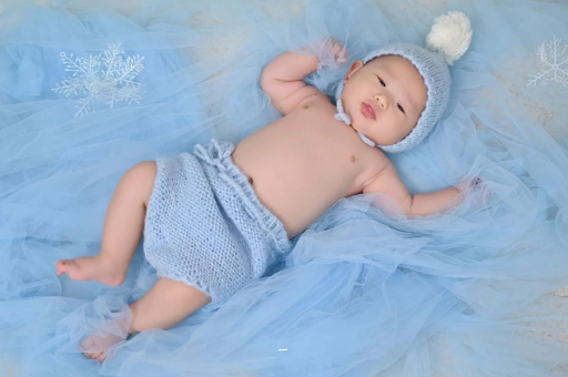 开平摸孕妇肚子沾喜气